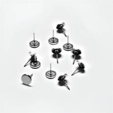 Plastová bezpečnostní etiketa TOP 8,2 MHz, s pinem, 53 x 42 mm, černá, 1 ks