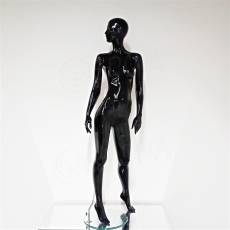 Figurína dámská S130ST, prolis, lesklá černá, včetně podstavce